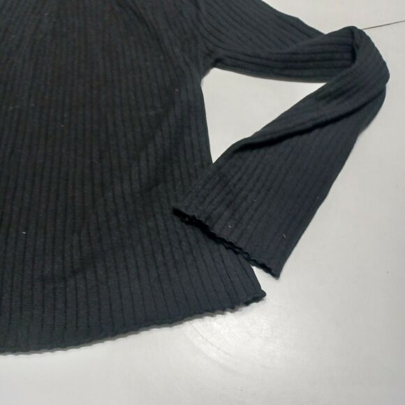 QUE Women Merino Pullover Sweater Black Long Bell Sleeve Turtleneck Cable Knit M - Picture 5 of 12